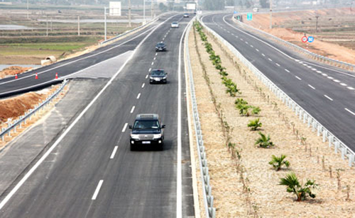  21/9, thông xe 245 km cao tốc Hà  Nội - Lào Cai